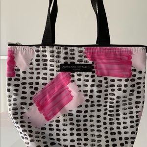 Chic lunch tote! 💫 PERFECT CONDITION 💫